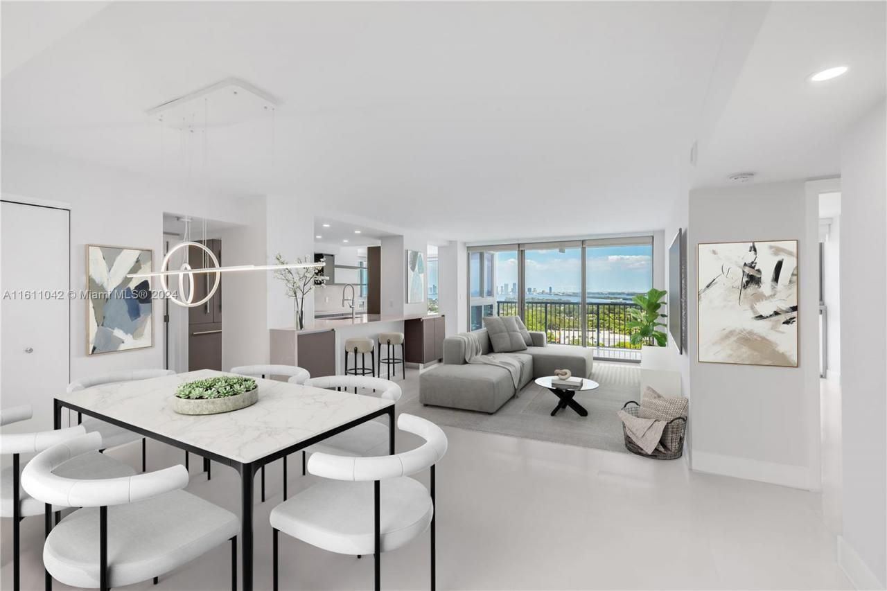 2655 Collins Ave, Unit 2302, Miami Beach, FL 33140 Photo