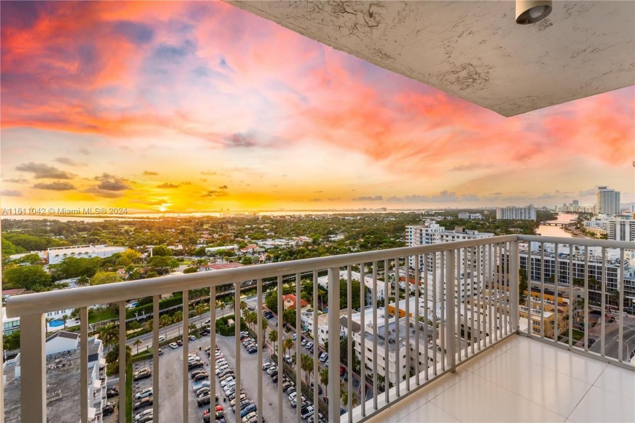 2655 Collins Ave, Unit 2302, Miami Beach, FL 33140 Photo