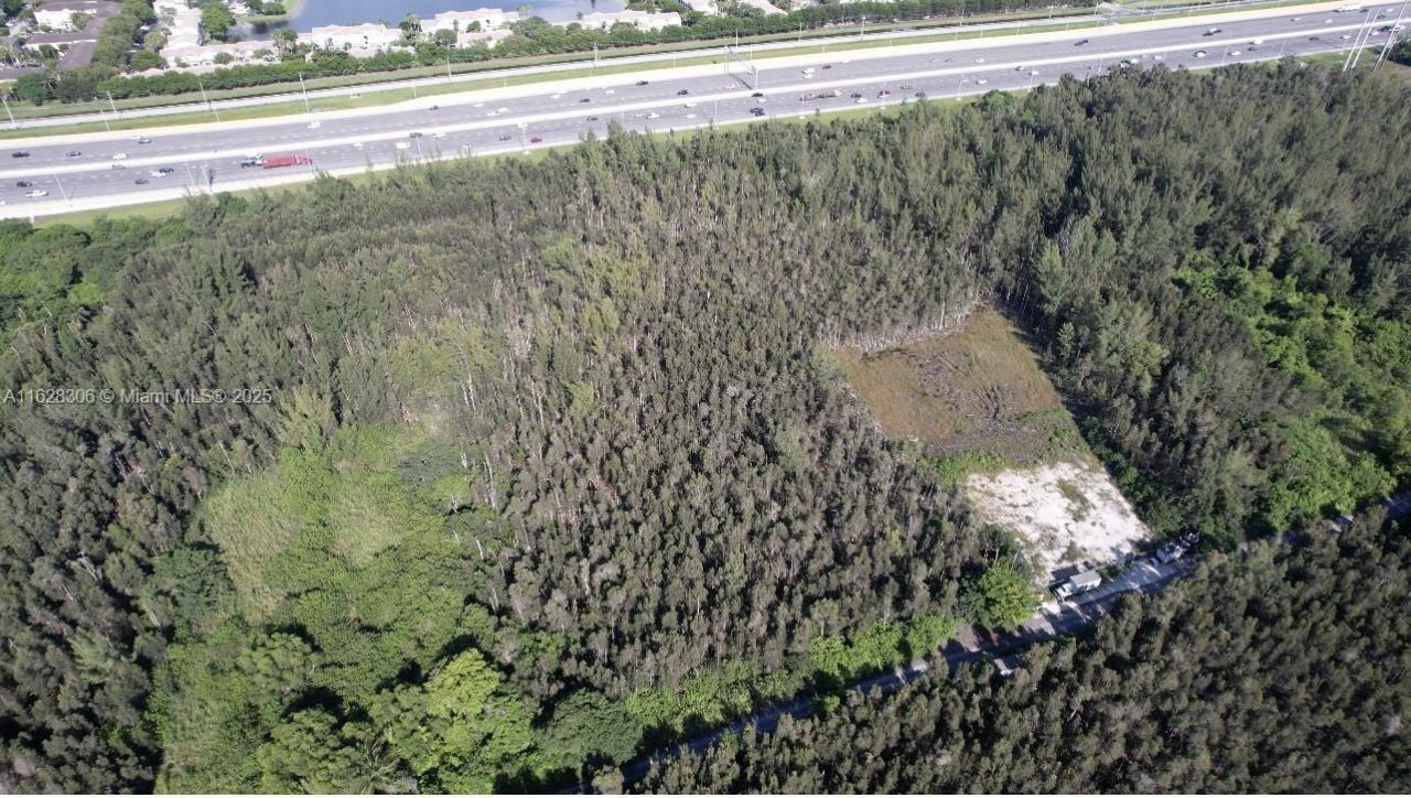 118xx NW 56 St NW 56, Doral, FL 33178 Photo