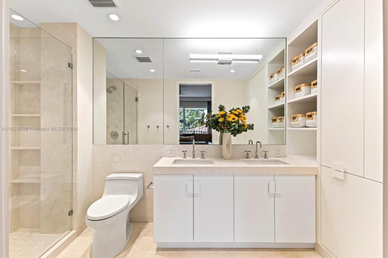 5221 Fisher Island Dr, Unit 5221, Miami Beach, FL 33109 Photo