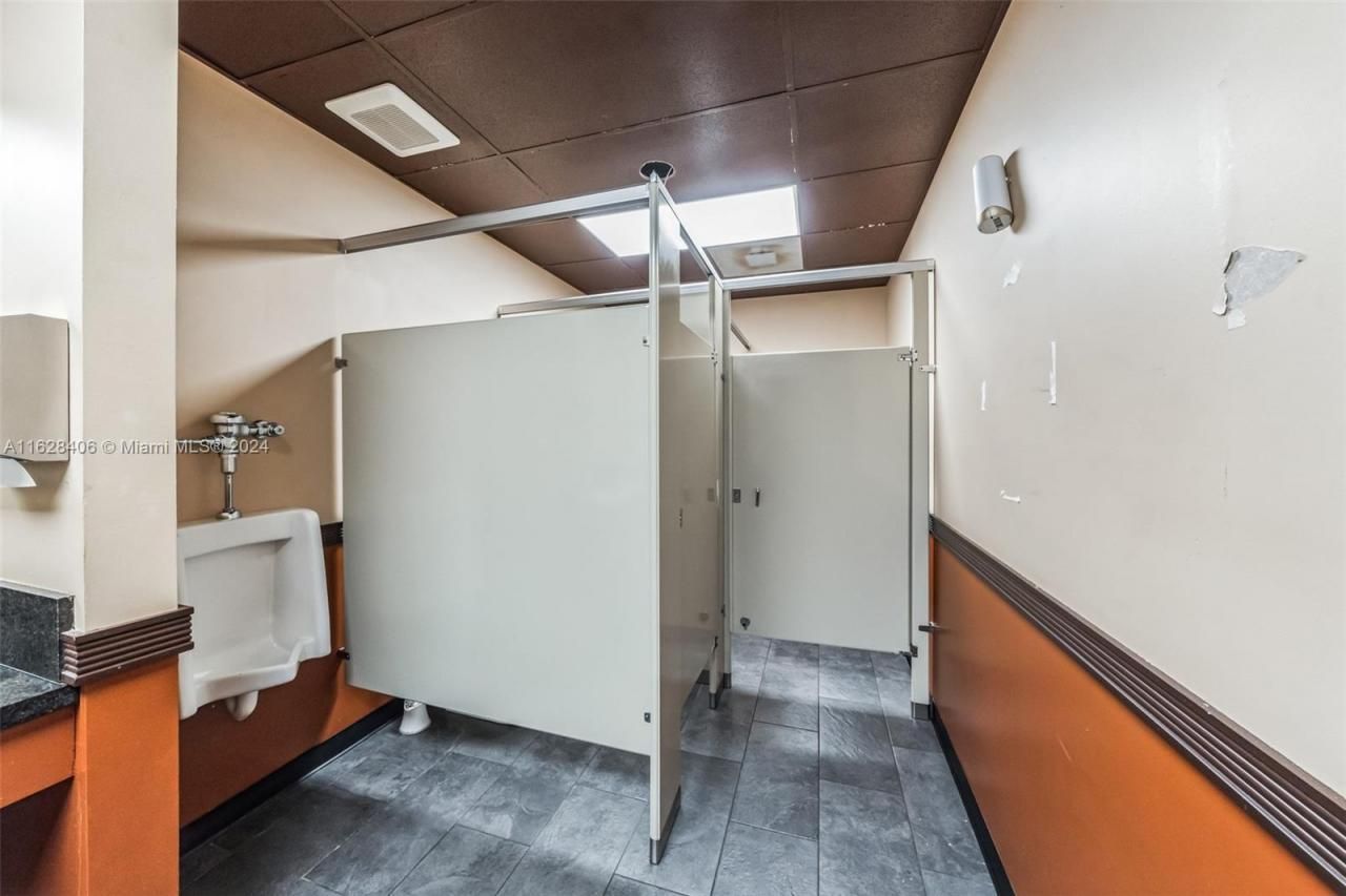 4403 S Us Highway 1, Unit C, Fort Pierce, FL 34982 Photo