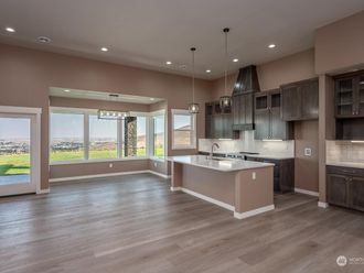 532 Jadehurst Drive Ephrata, WA 98823