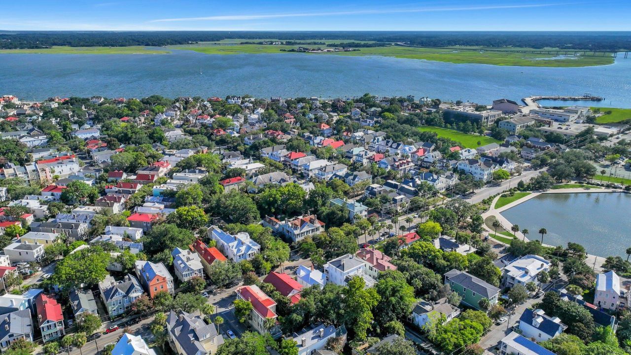 176-178 Broad Street Photo 93