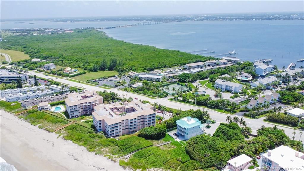 1555 NE Ocean Boulevard, Unit 103, Stuart, FL 34996 Photo
