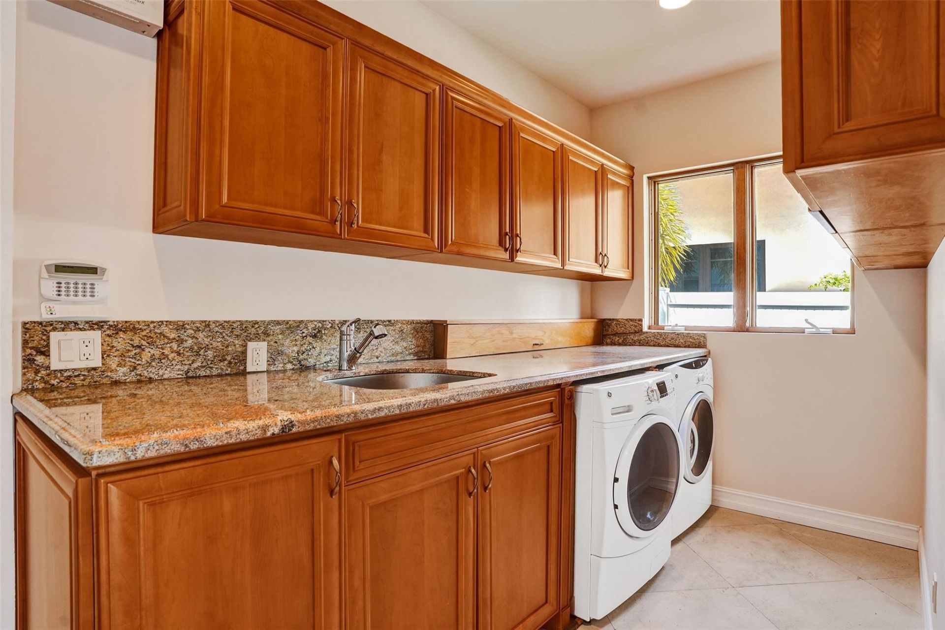 3061 NE 43rd Street, Fort Lauderdale, FL 33308 Photo