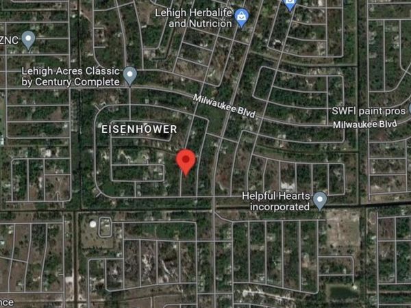 633 Summit AVE S, LEHIGH ACRES, FL 33974