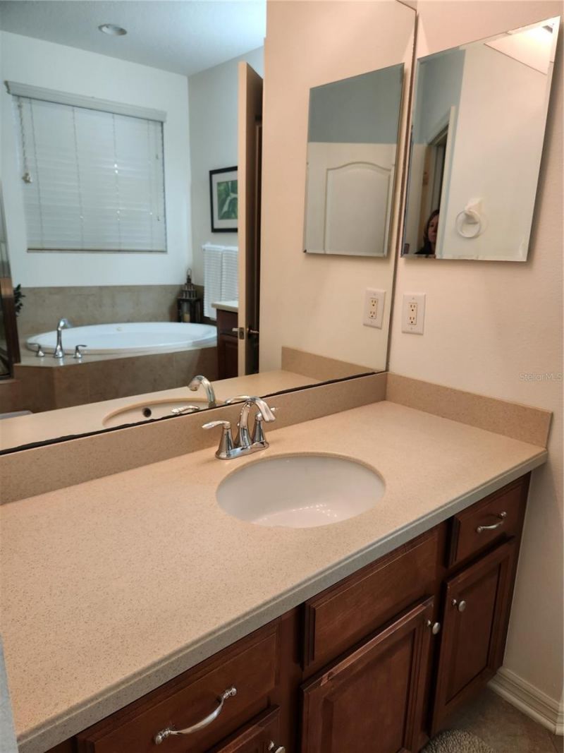 8119 Villa Grande Court, Sarasota, FL 34243 Photo