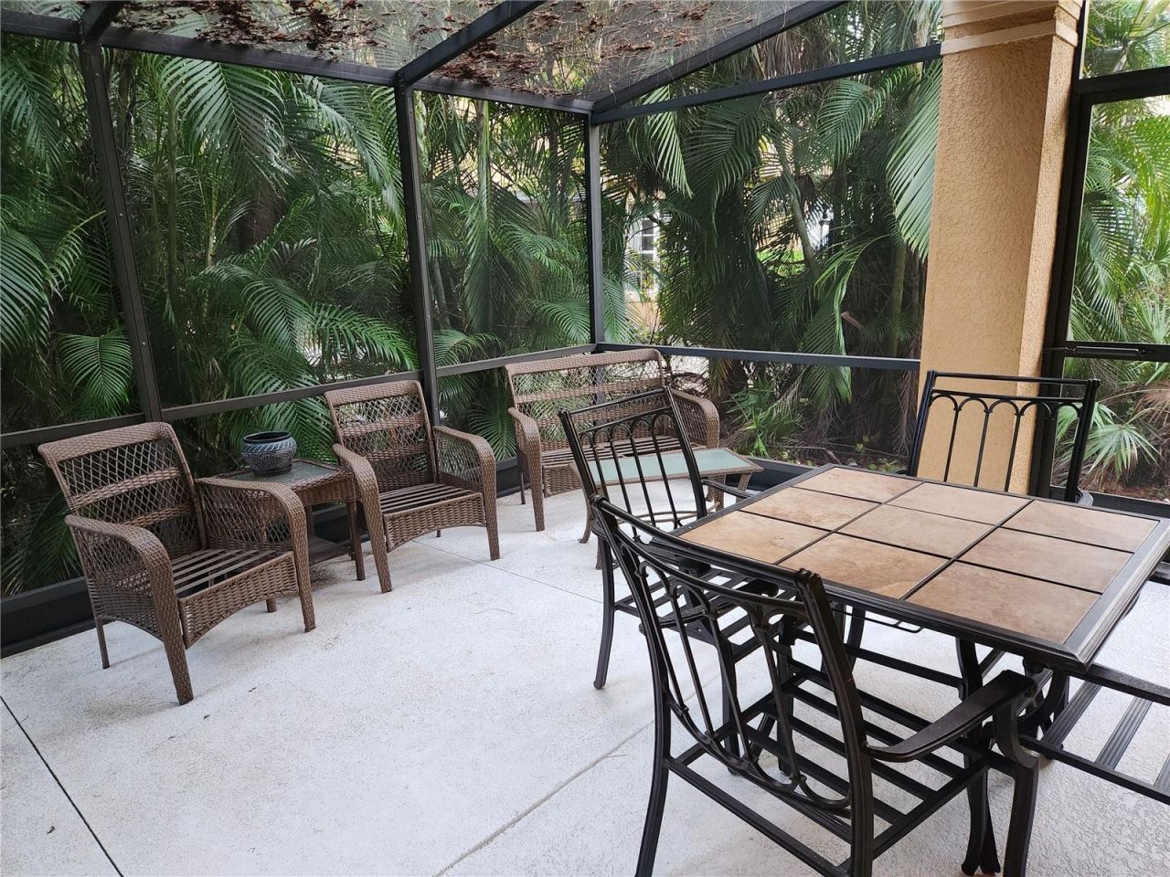 8119 Villa Grande Court, Sarasota, FL 34243 Photo