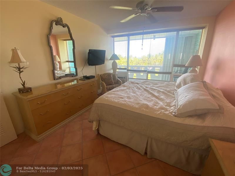 2840 N Ocean Boulevard, Unit 403, Fort Lauderdale, FL 33308 Photo