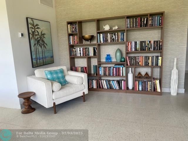 2840 N Ocean Boulevard, Unit 403, Fort Lauderdale, FL 33308 Photo