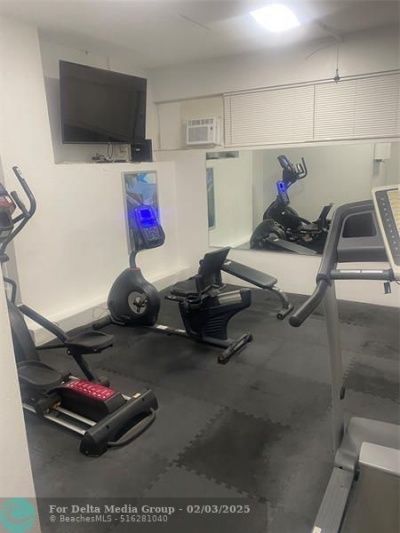 2840 N Ocean Boulevard, Unit 403, Fort Lauderdale, FL 33308 Photo