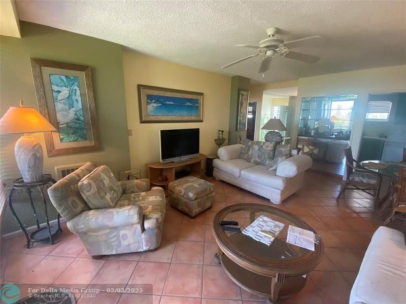 2840 N Ocean Boulevard, Unit 403, Fort Lauderdale, FL 33308 Photo