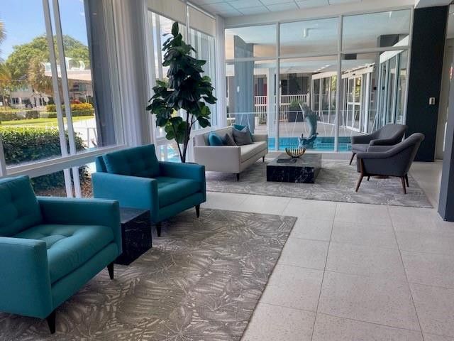 2840 N Ocean Boulevard, Unit 403, Fort Lauderdale, FL 33308 Photo