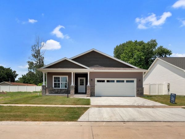 704 Justice Street, Tuscola, IL 61953