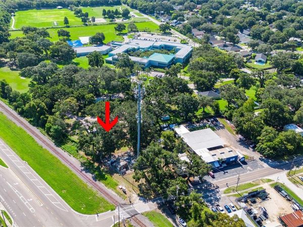 1503 LAKEVIEW AVENUE, SEFFNER, FL 33584