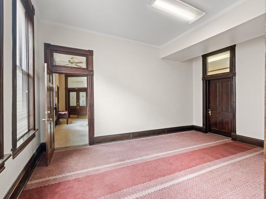 Property Image 38