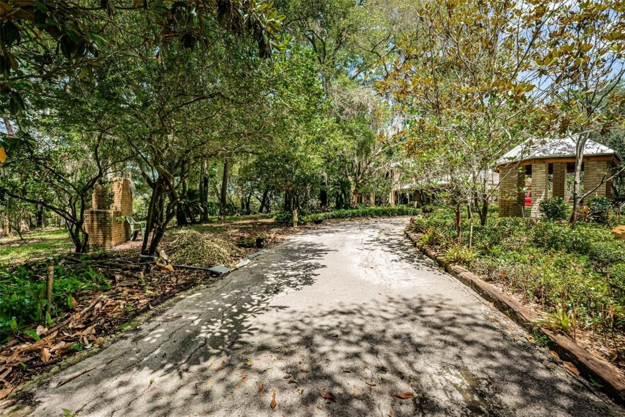 2271 Keystone Road, Tarpon Springs, FL 34688 Photo