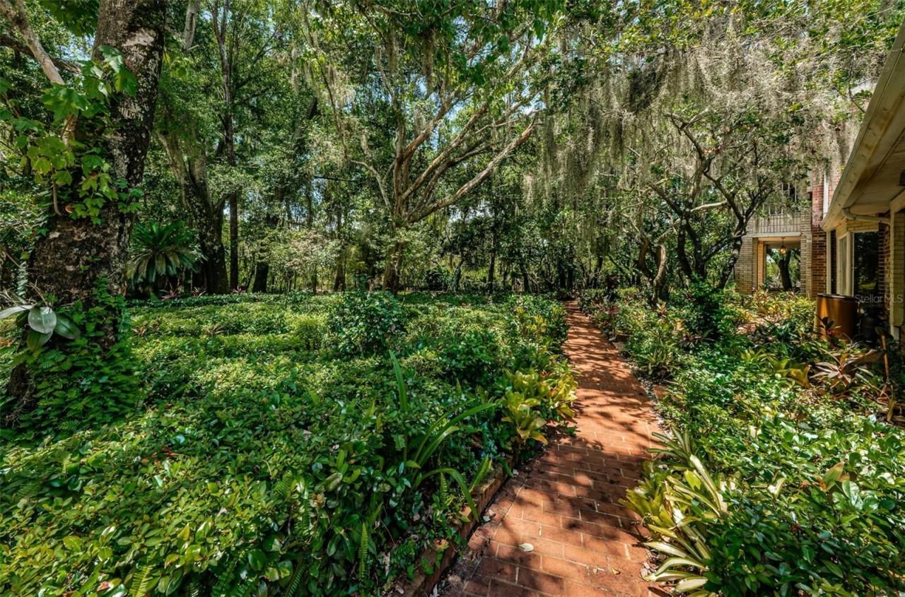 2271 Keystone Road, Tarpon Springs, FL 34688 Photo