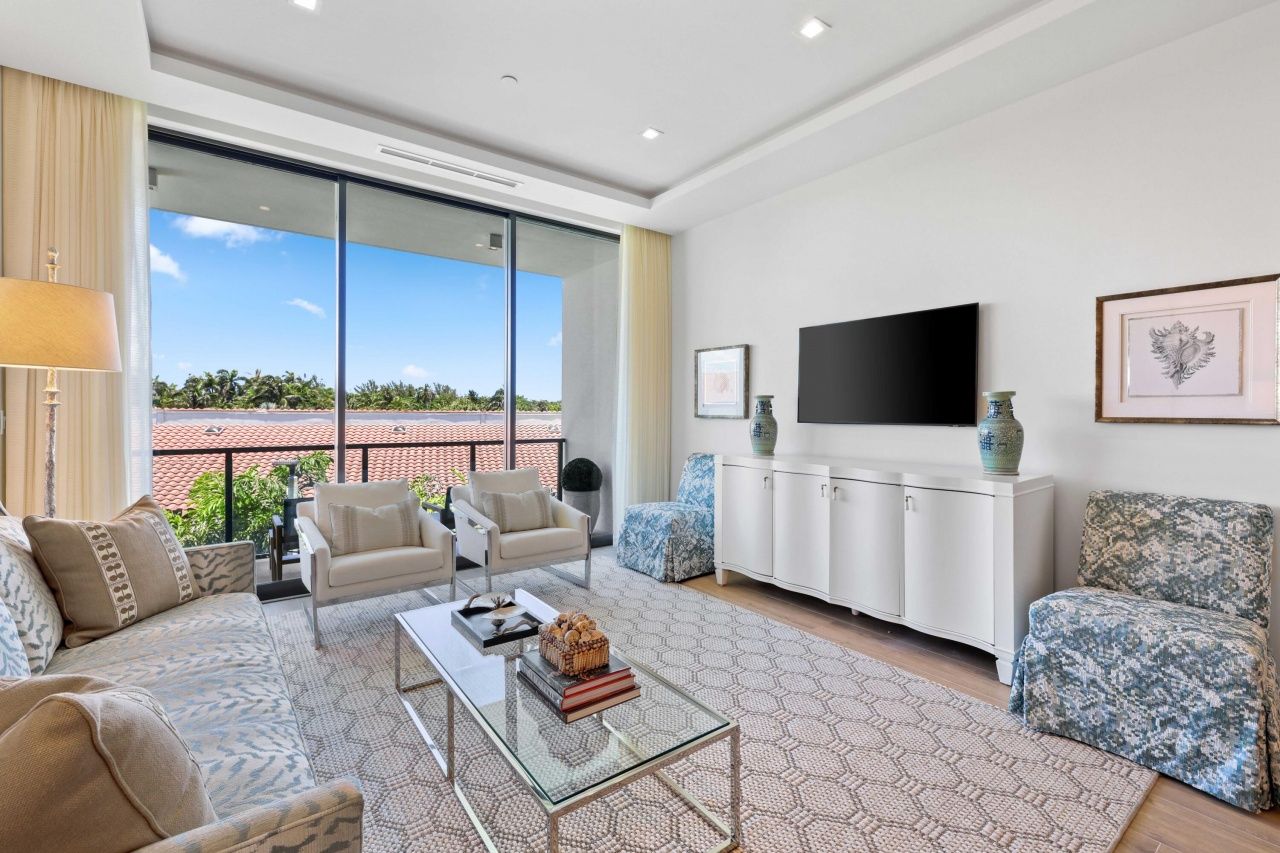 1177 George Bush Boulevard, Unit 306, Delray Beach, FL 33483 Photo