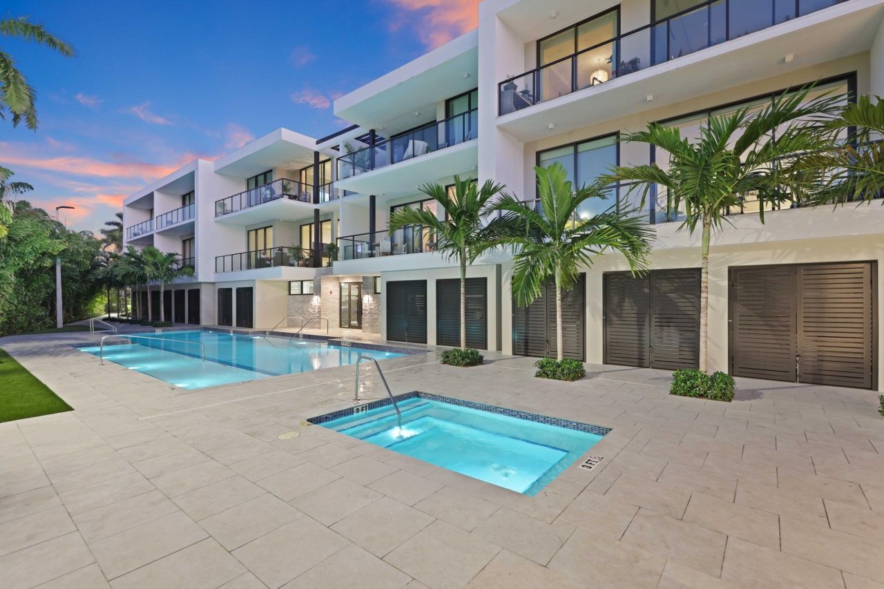 1177 George Bush Boulevard, Unit 306, Delray Beach, FL 33483 Photo