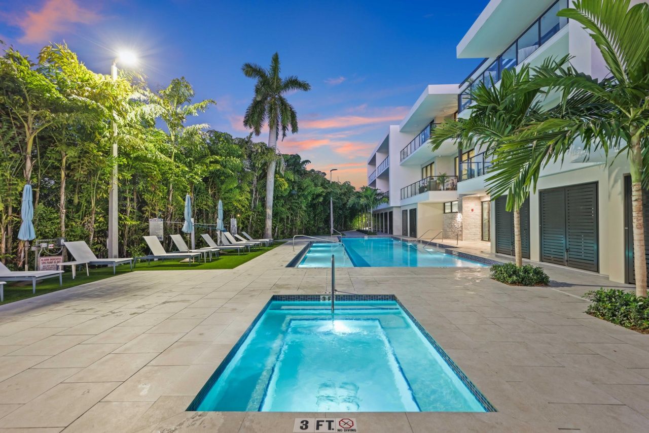 1177 George Bush Boulevard, Unit 306, Delray Beach, FL 33483 Photo