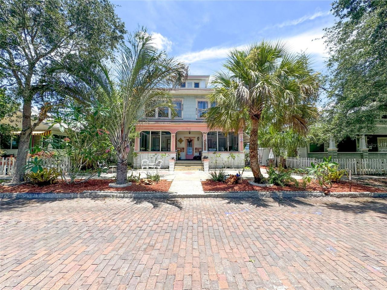 421 10th Avenue N, Saint Petersburg, FL 33701 Photo