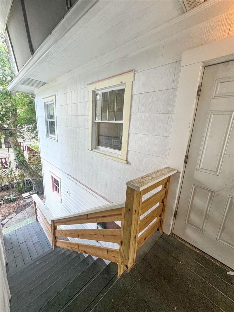 421 10th Avenue N, Saint Petersburg, FL 33701 Photo