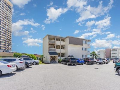 9620 Shore Dr., Unit 303, Myrtle Beach, SC 29572