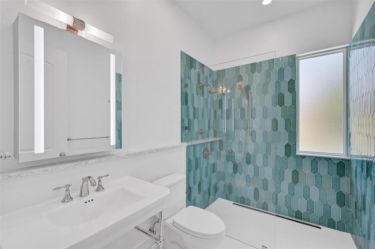 360 N Point Road, Osprey, FL 34229 Photo