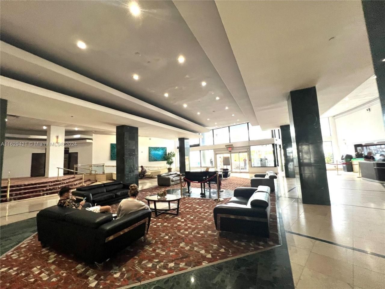 6345 Collins Ave, Unit 635, Miami Beach, FL 33141 Photo