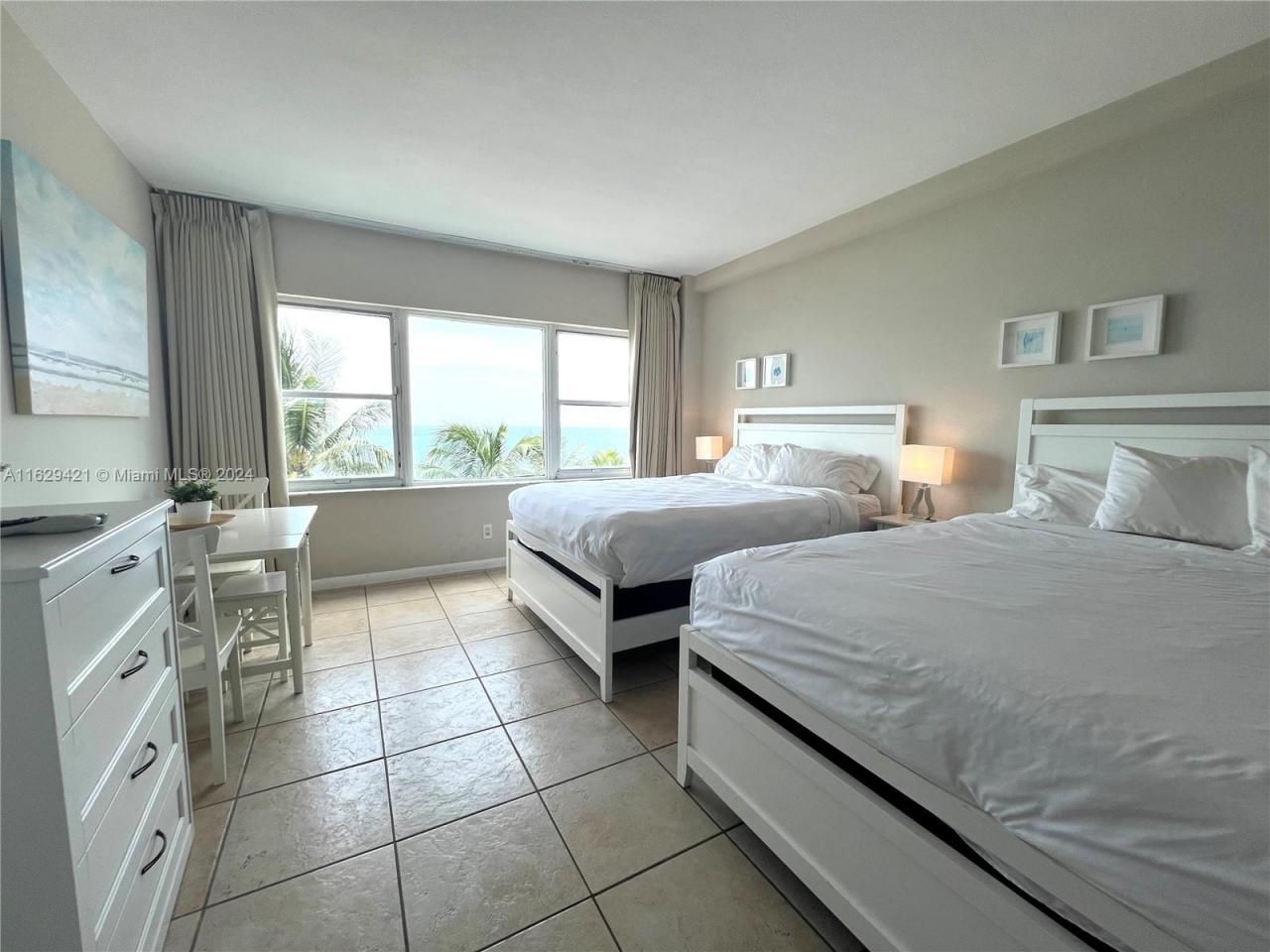 6345 Collins Ave, Unit 635, Miami Beach, FL 33141 Photo