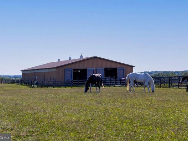 255 SHEAFFER ROAD, CARLISLE, PA 17013