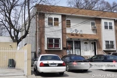 16823 93rd Avenue, Jamaica, NY 11433 Main Photo