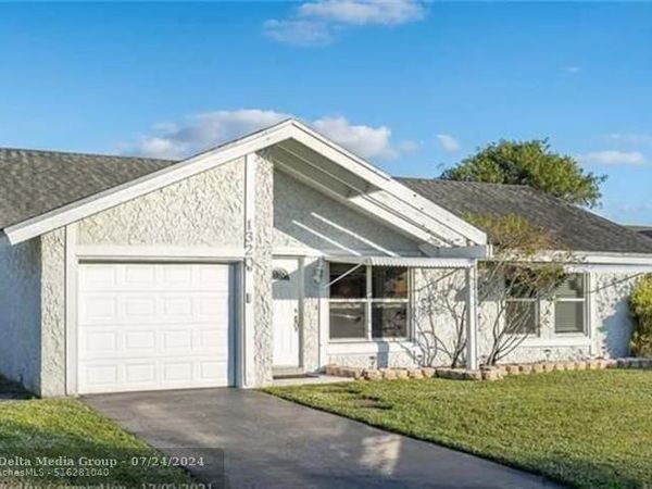 1320 SW 82nd Terrace, North Lauderdale, FL 33068