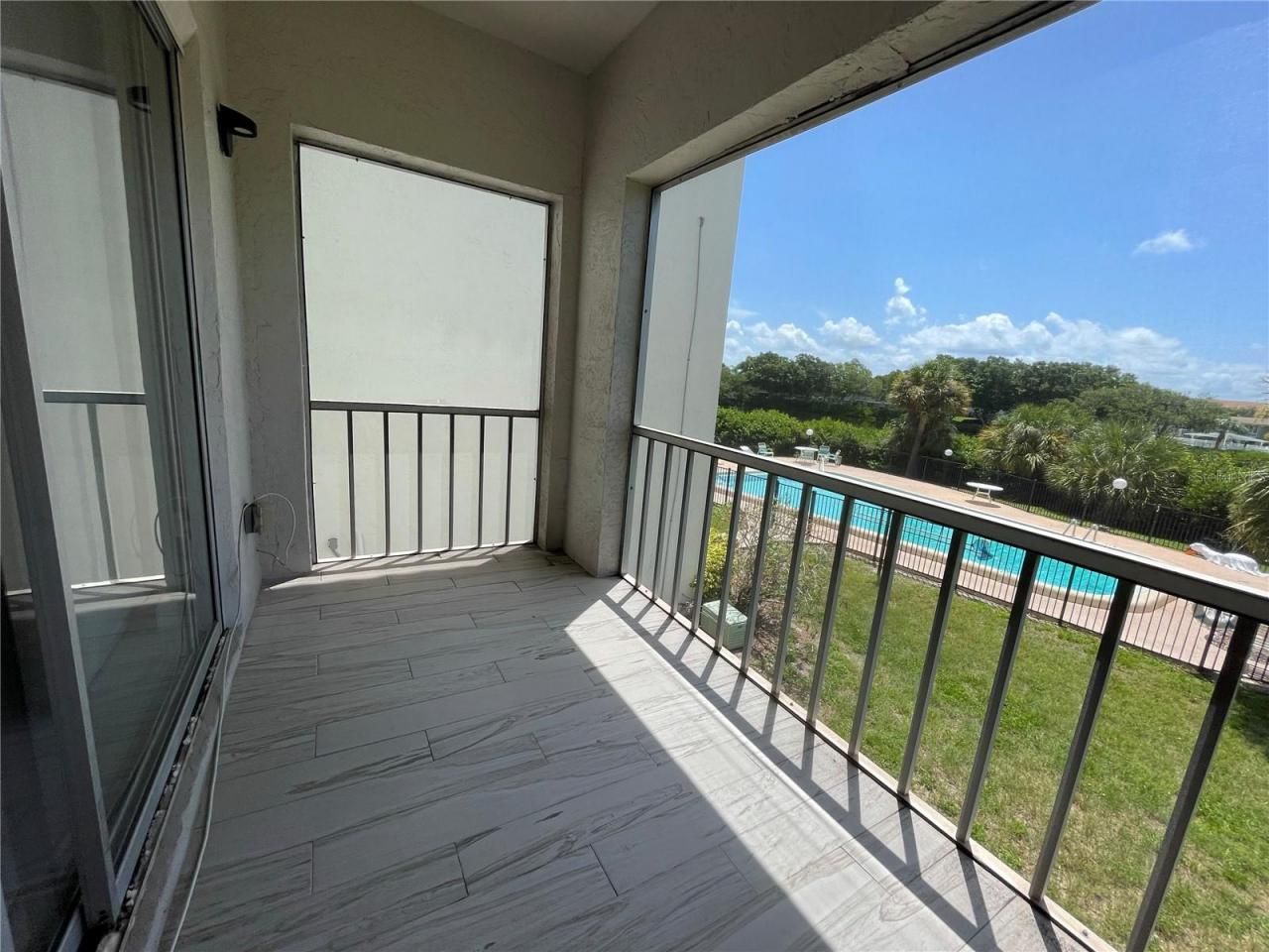 1860 Massachusetts Avenue Ne, Unit 214, Saint Petersburg, FL 33703 Photo