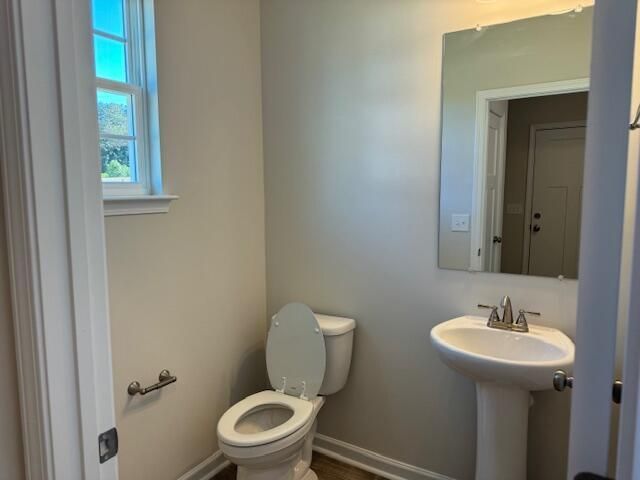 272 Young Town Circle Photo 4