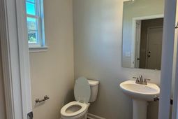 272 Young Town Circle photo 4