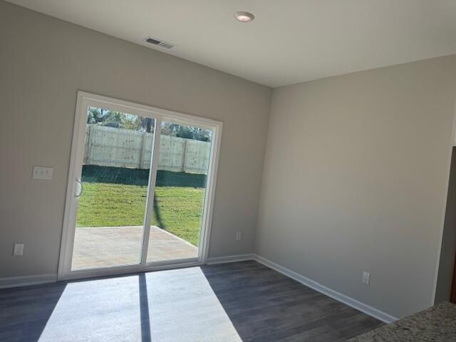 272 Young Town Circle Photo 5