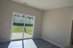 272 Young Town Circle photo 4