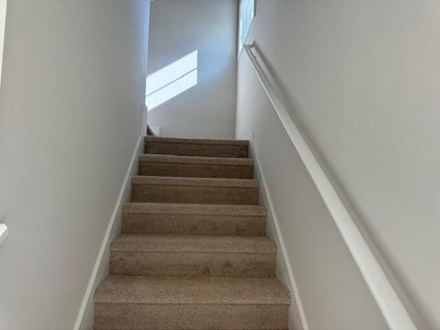 272 Young Town Circle Photo 6