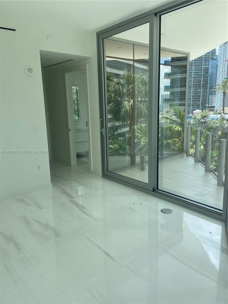 300 Biscayne Blvd Way, Unit 1607, Miami, FL 33131 Photo
