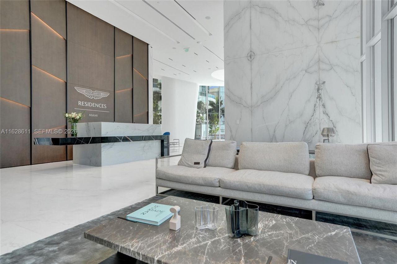 300 Biscayne Blvd Way, Unit 1607, Miami, FL 33131 Photo