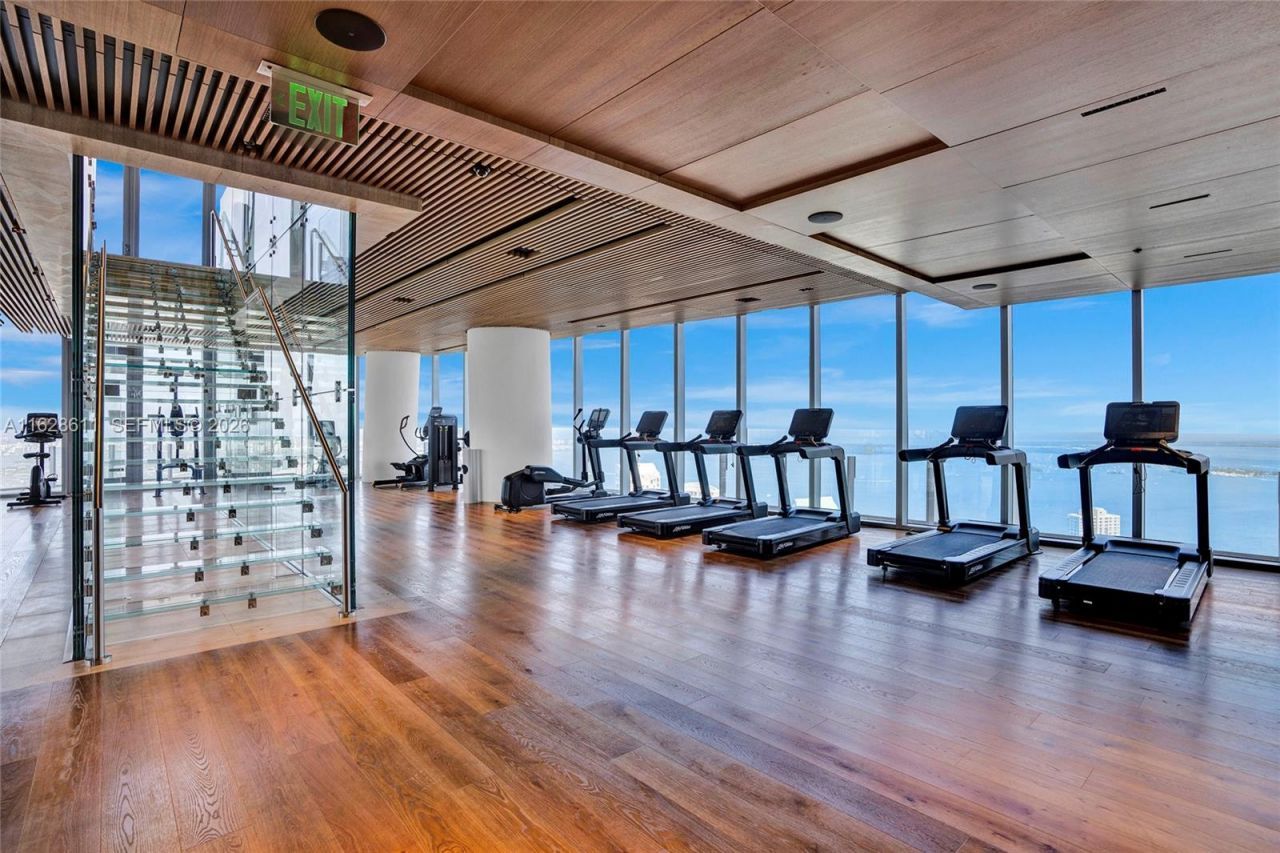 300 Biscayne Blvd Way, Unit 1607, Miami, FL 33131 Photo