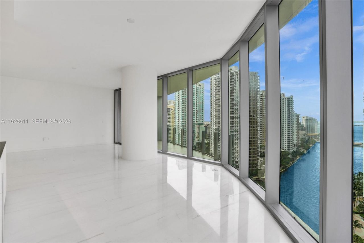 300 Biscayne Blvd Way, Unit 1607, Miami, FL 33131 Photo
