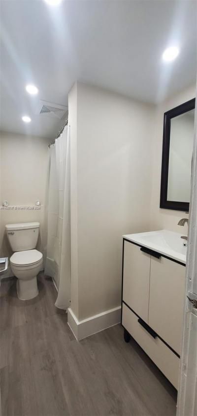 186 Westward Dr, Miami Springs, FL 33166 Photo