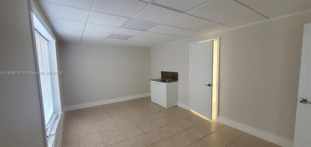 186 Westward Dr, Miami Springs, FL 33166 Photo