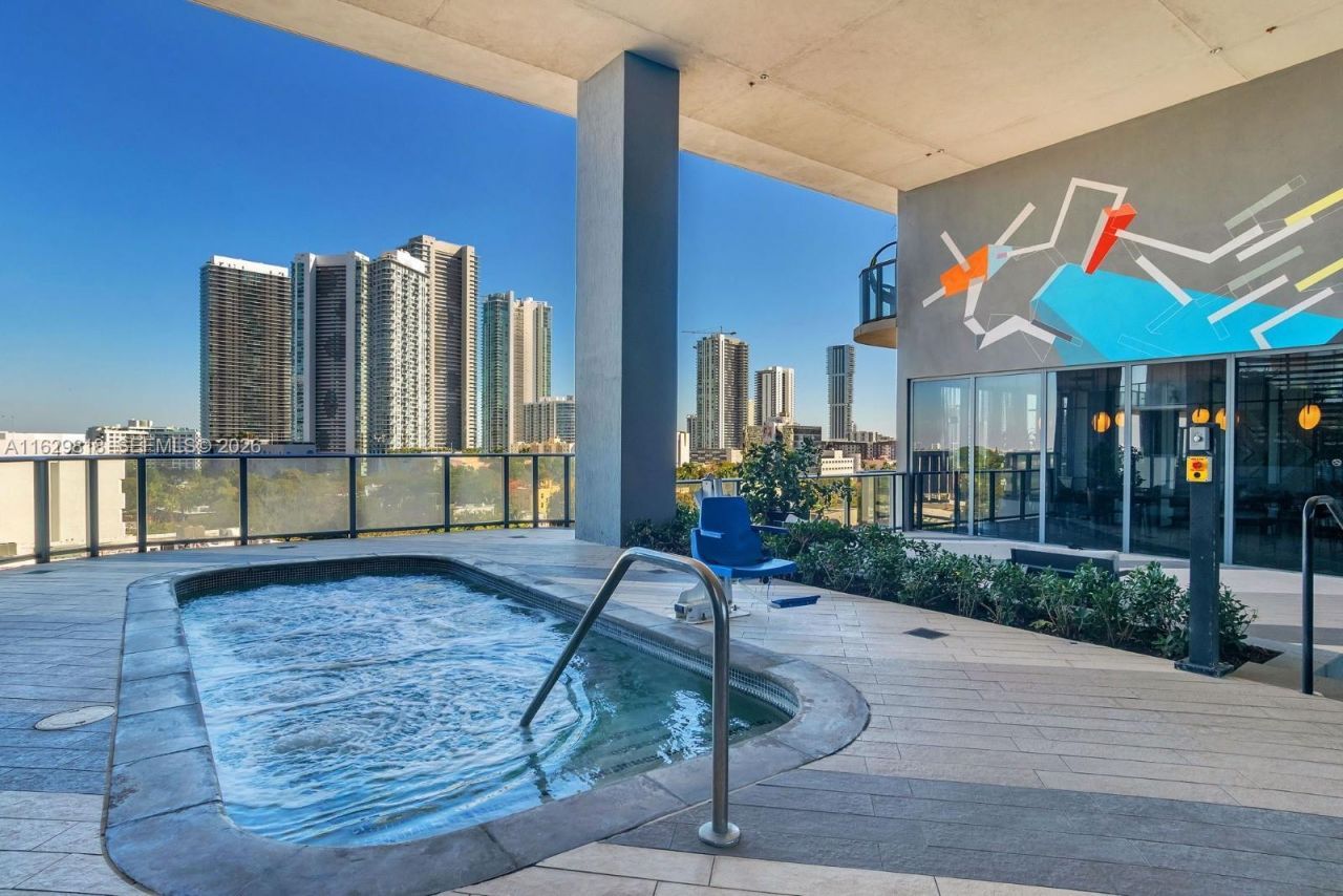 121 NE 34th St, Unit 905, Miami, FL 33137 Photo