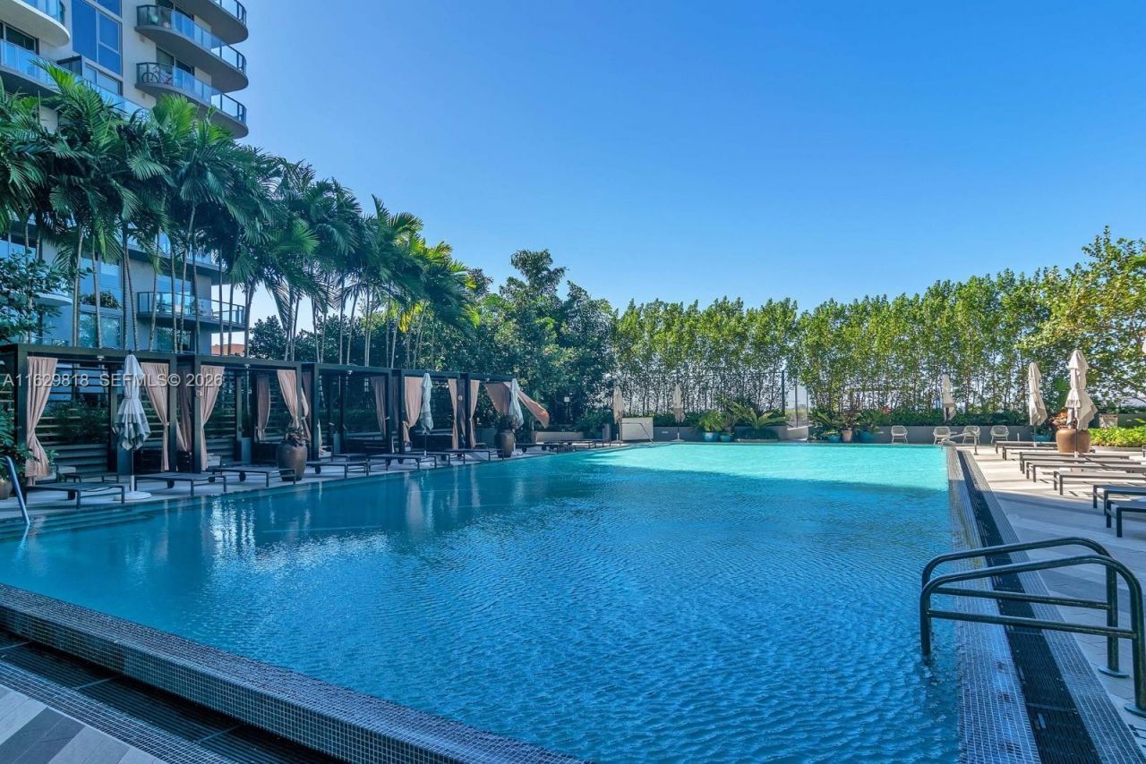 121 NE 34th St, Unit 905, Miami, FL 33137 Photo