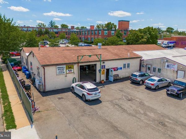 100 PENN STREET, LANSDALE, PA 19446