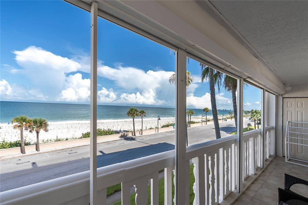 403 Gulf Way, Unit 302, Saint Pete Beach, FL 33706 Photo